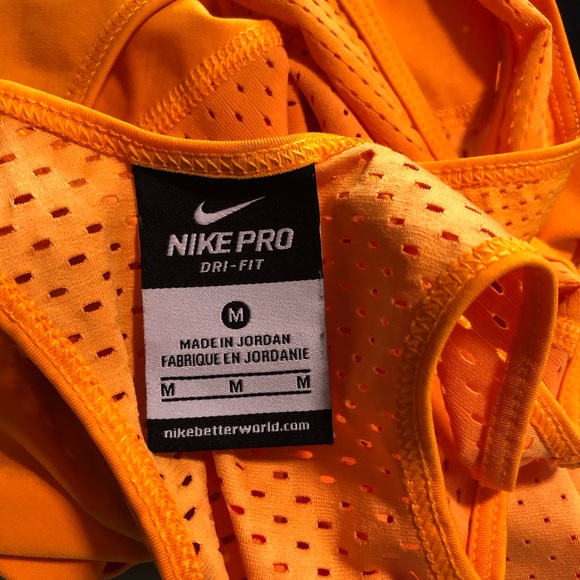 NIKE · PRO HYPERCOOL TANK TOP - Picture 6 of 7